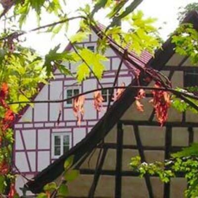 Bild vergr&ouml;&szlig;ern: Die Lahrensmühle am Glemsmühlen-Weg (Foto: Susanne Widmaier)