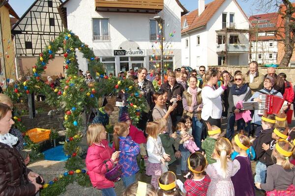 Bild vergr&ouml;&szlig;ern: Gebersheimer Brunnenfest
