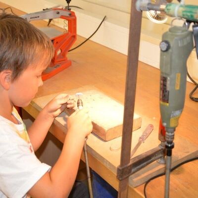 Bild vergr&ouml;&szlig;ern: Silberschmiedekurs