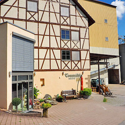 Bild vergr&ouml;&szlig;ern: Tonmühle (Foto: Karl Schuwerk - www.fahrrad-tour.de)