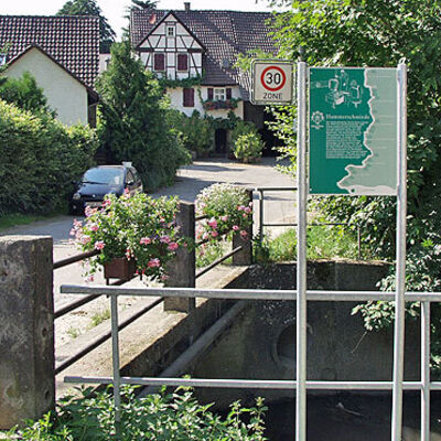 Bild vergr&ouml;&szlig;ern: Hammerschmiede  (Foto: Karl Schuwerk - fahrrad-tour.de)