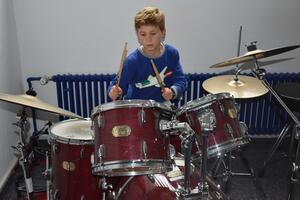 Bild vergr&ouml;&szlig;ern: Fachbereich Schlagzeug an der Jugendmusikschule (Foto: Stadt Leonberg)