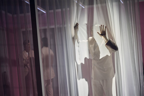 Landestheater Tübingen (LTT) - KAMPF DER REALITY SHOWS_Foto Martin Sigmund