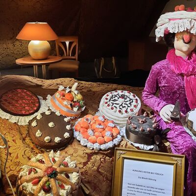 Bild vergr&ouml;&szlig;ern: Soft Art Panoptikum