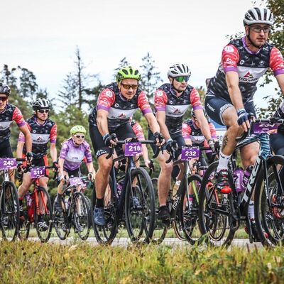 Bild vergr&ouml;&szlig;ern: LILA LOGISTIK Charity Bike Cup