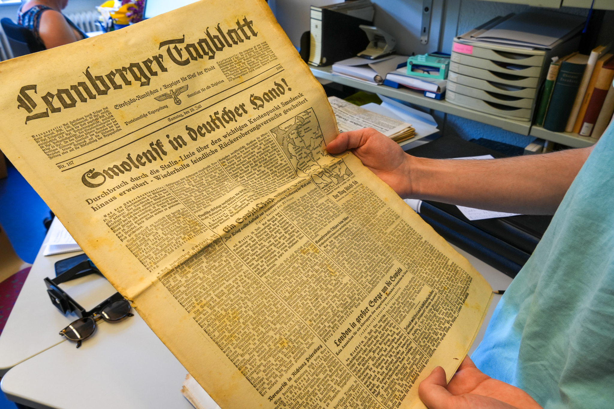 Bild vergr&ouml;&szlig;ern: 1_2_Füller_Zeitungsfund für Leonberger Stadtarchiv Leonberger Tagblatt 19. Juli 1941 Theresa Stiller