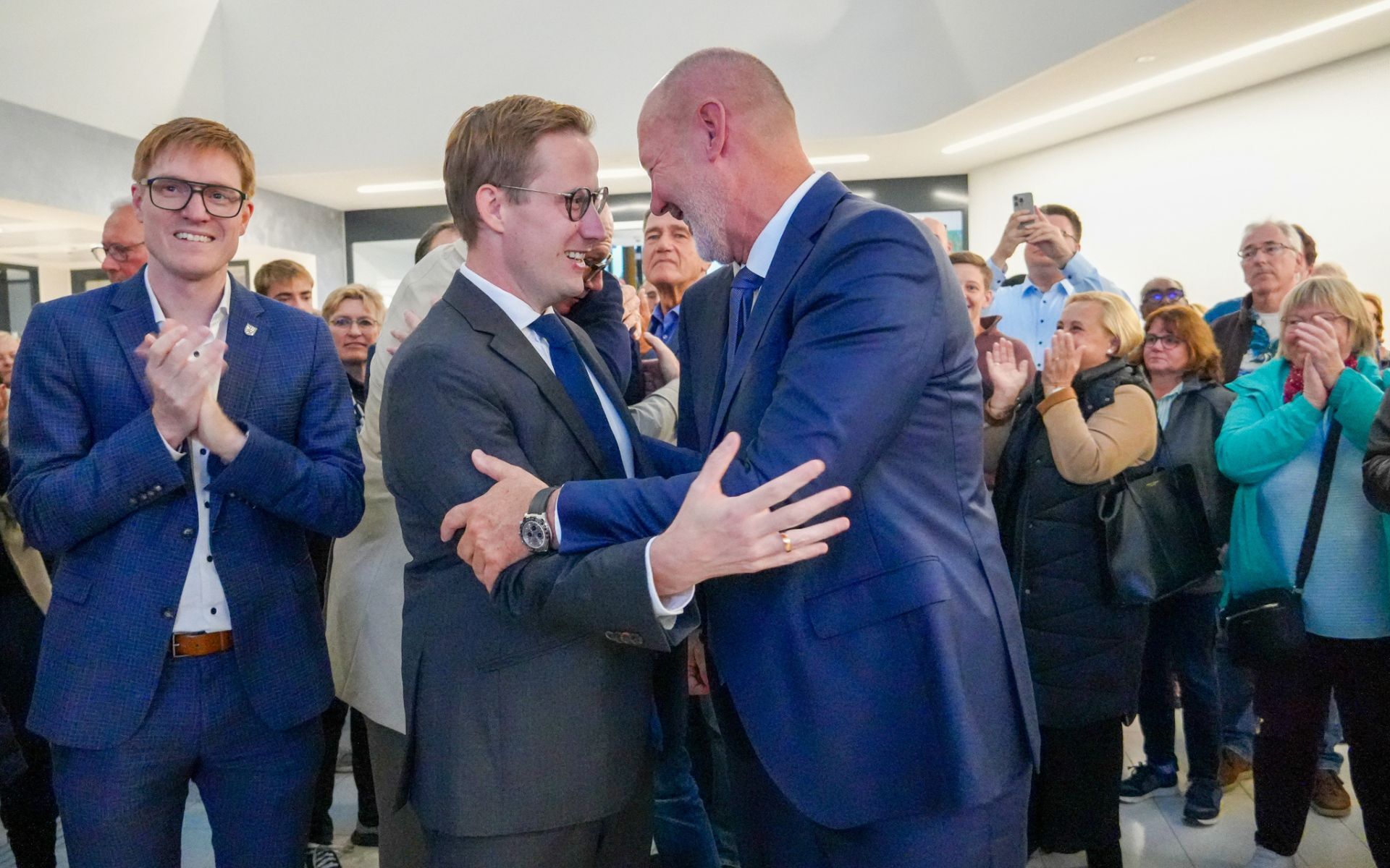 Bild vergr&ouml;&szlig;ern: OB-Wahl 2025 Wahlabend