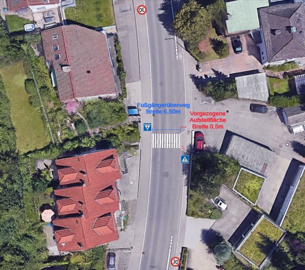 I:\Mobilitaet\BI-StuttgarterStr\Qerungshilfen\Höhe 118 mit unterbrochenem Fahrradstreifen mit Text.JPG